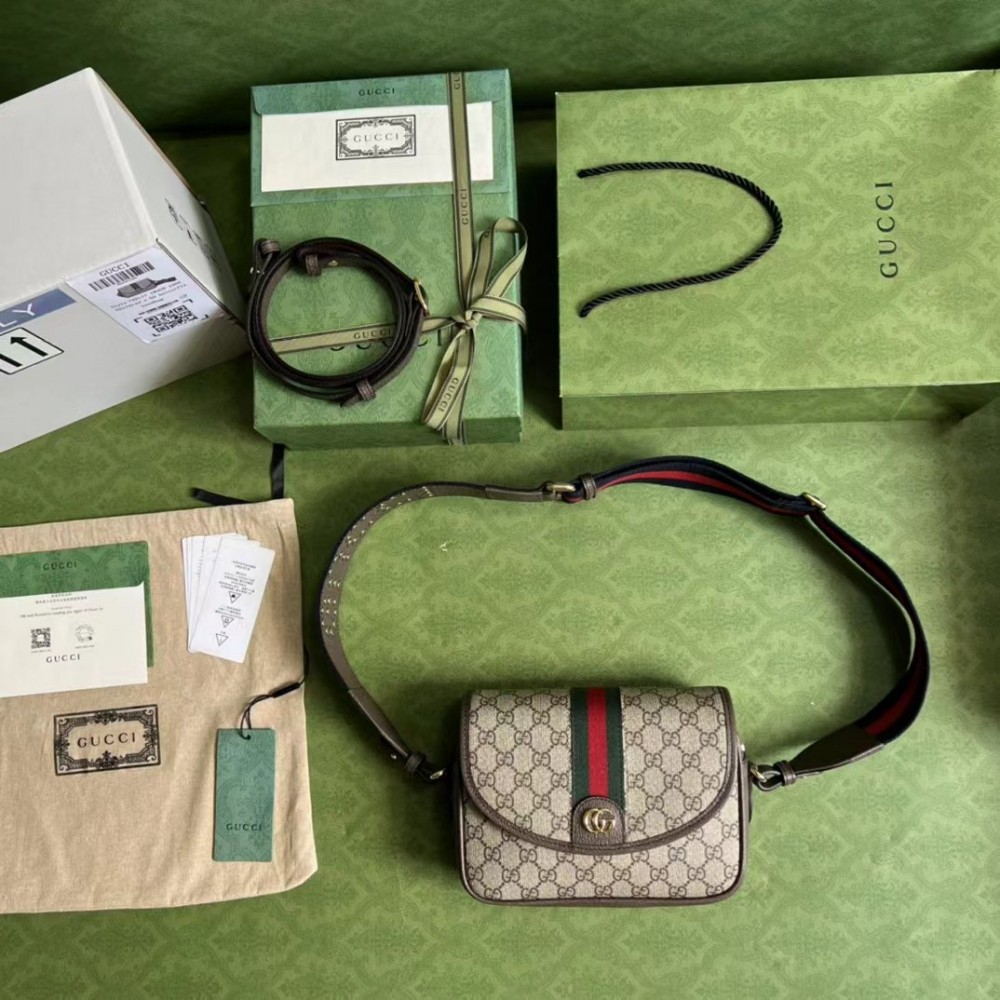 Gucci Ophidia GG small shoulder bag