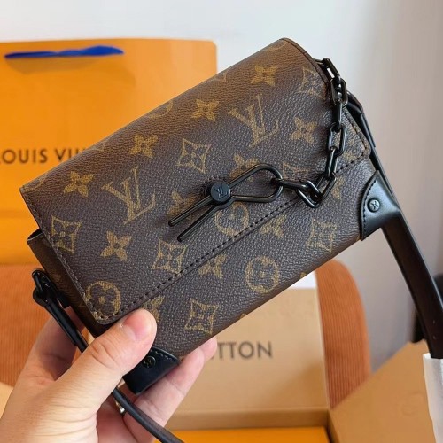 Louis Vuitton Steamer  Wearable Wallet