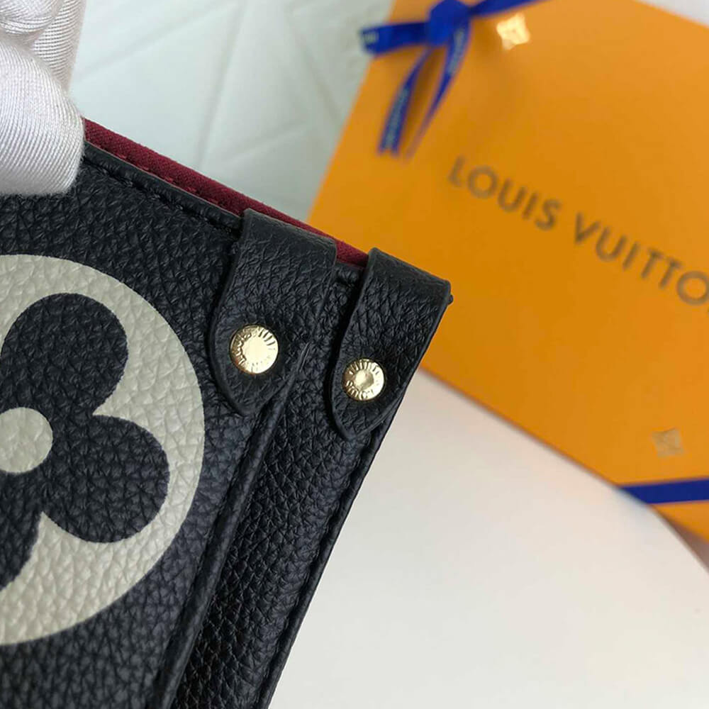 Louis Vuitton CRAFTY ONTHEGO GM