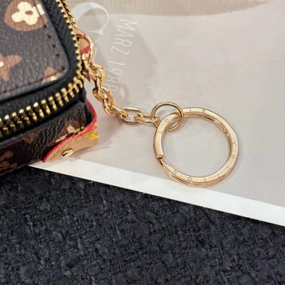 Louis Vuitton Monogram Craggy Trunk Key Holder and Bag Charm