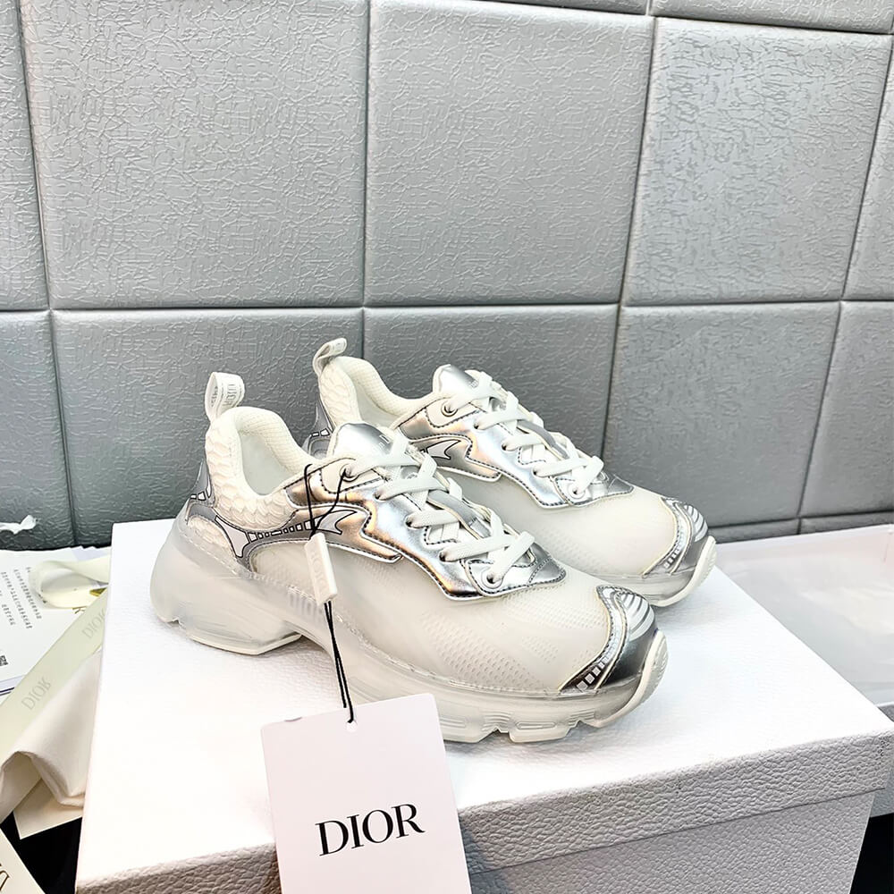 DIOR VIBE SNEAKER