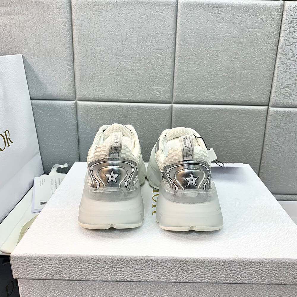 DIOR VIBE SNEAKER