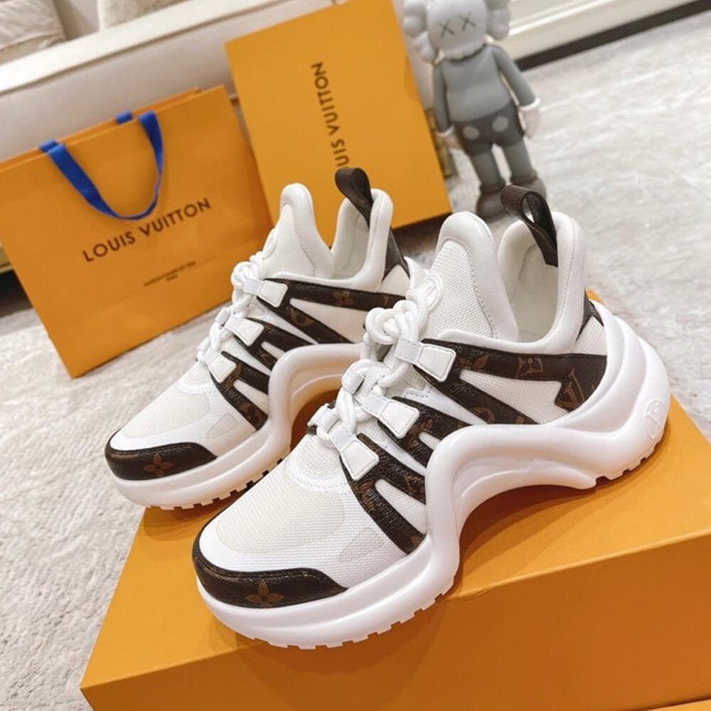 LV ARCHLIGHT SNEAKER