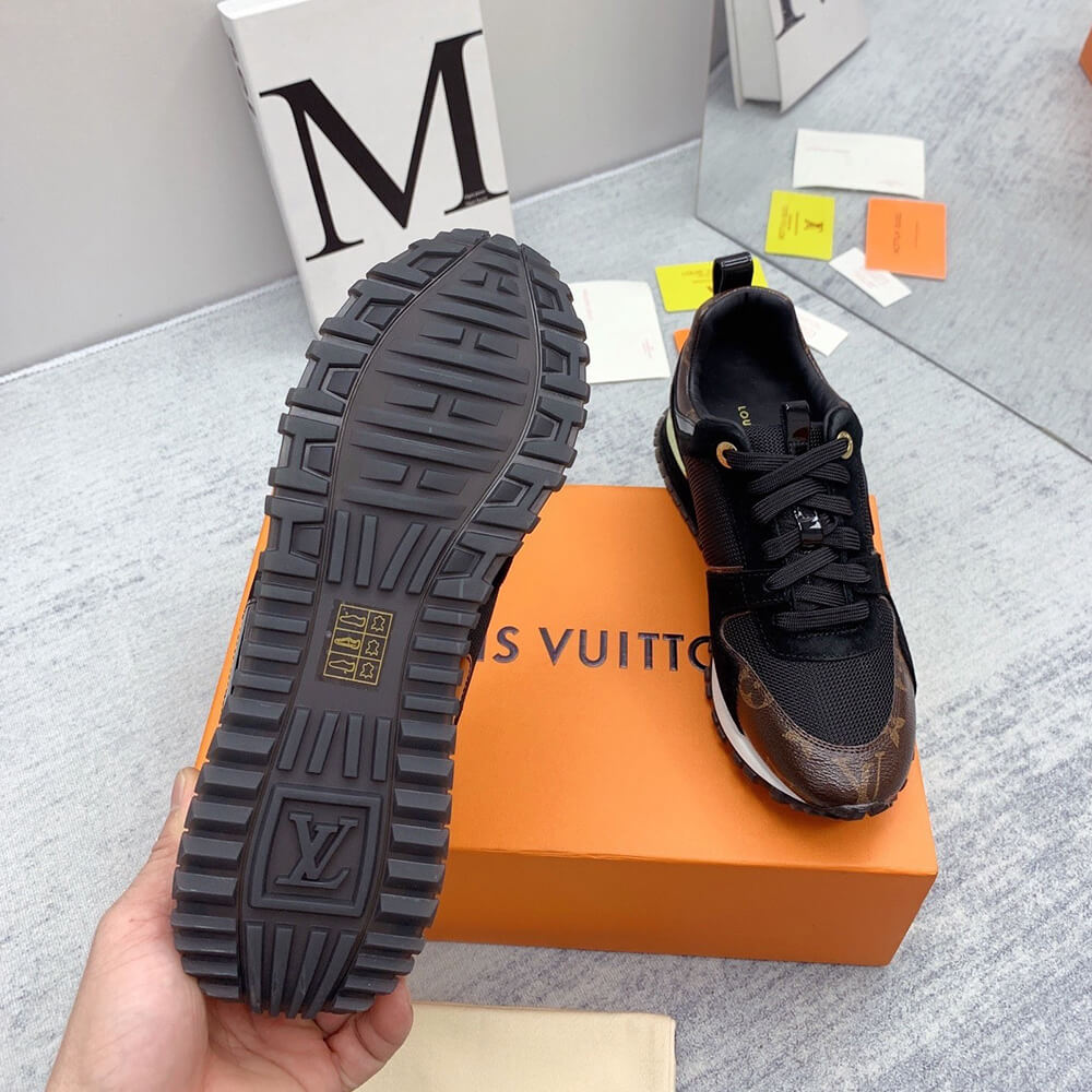 LV ARCHLIGHT SNEAKER