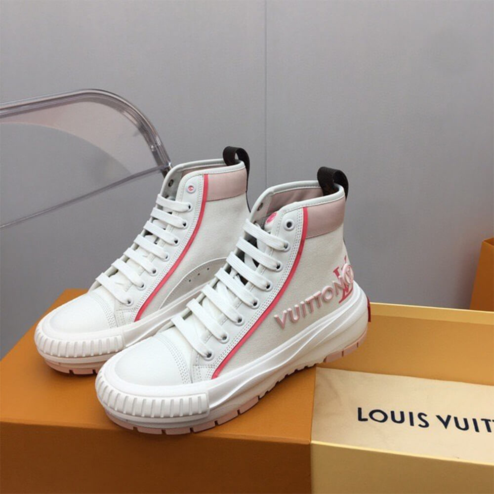 LV SQUAD SNEAKER