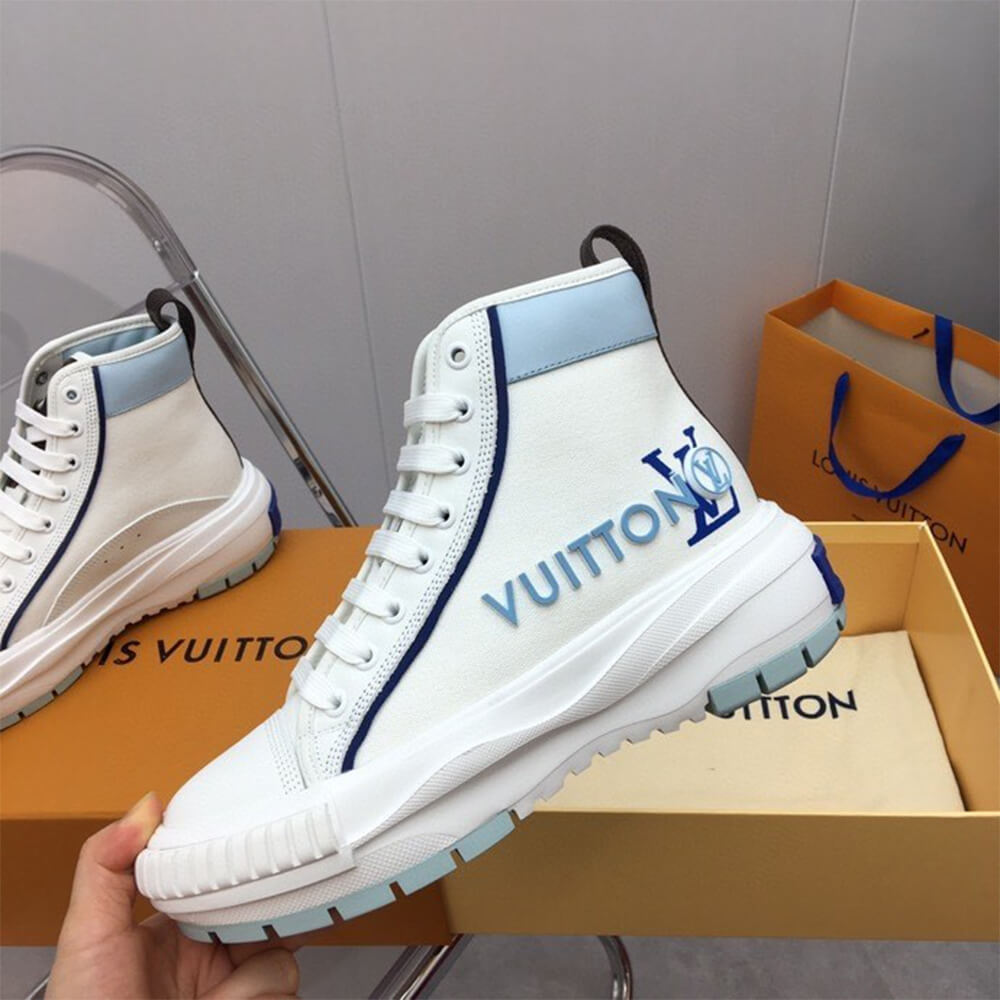 LV SQUAD SNEAKER