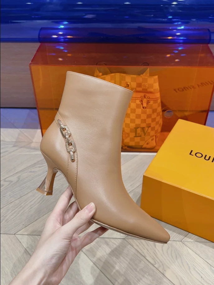 LOUIS VUITTON SPARKLE ANKLE BOOT – WLS002