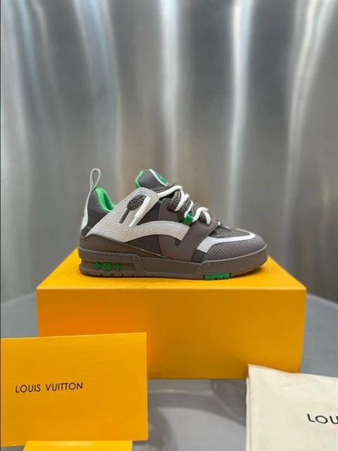 LOUIS VUITTON SKATE SNEAKER IN GREY GREEN – LSVT280