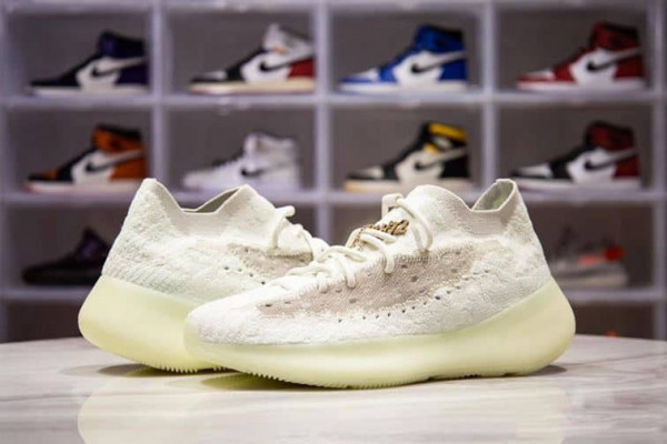  WHITE ADIDAS YEEZY BOOST 380 CALCITE GLOW SNEAKERS